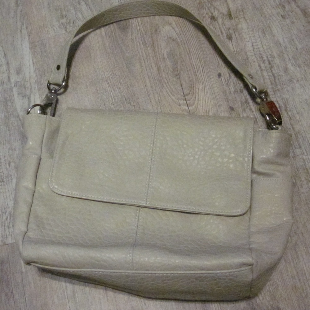 Jewell By Thirty One Purse